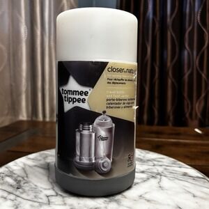 NEW! Tommee Tippee Closer to Nature Travel Bottle Food Warmer Set - BPA Free